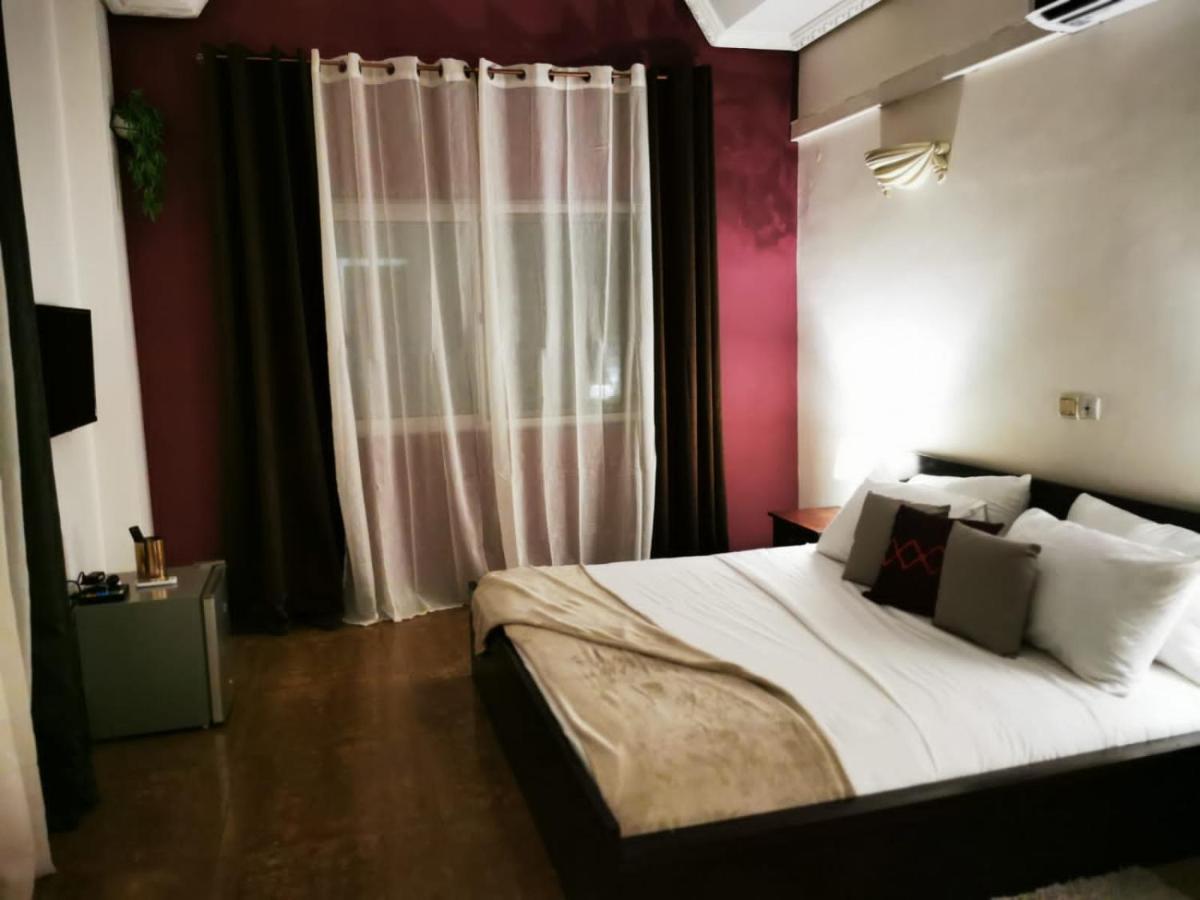 L'Address Hotel Cotonou Exterior photo