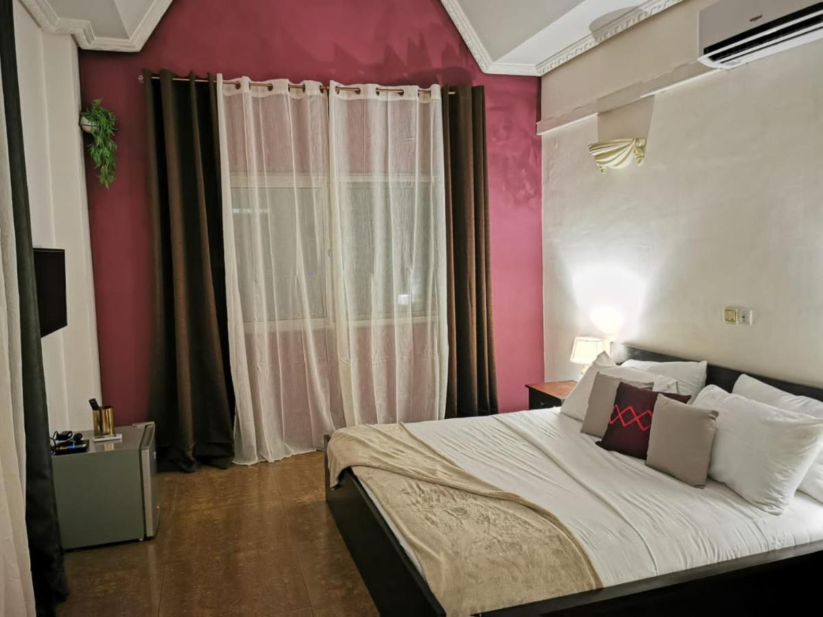 L'Address Hotel Cotonou Exterior photo
