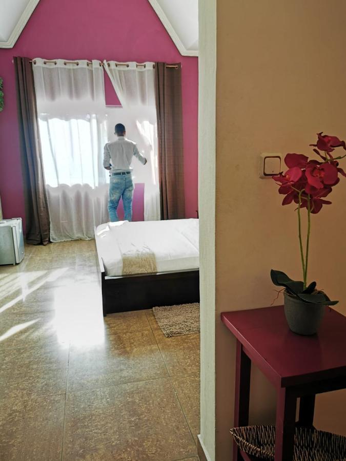L'Address Hotel Cotonou Exterior photo