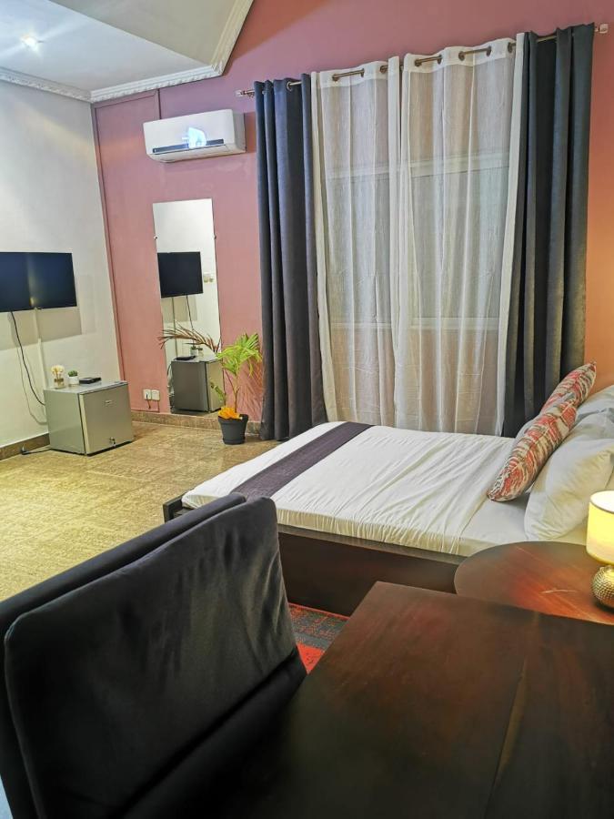 L'Address Hotel Cotonou Exterior photo