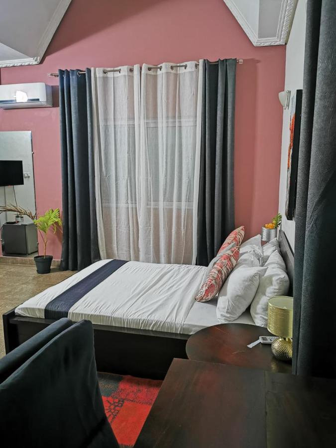 L'Address Hotel Cotonou Exterior photo