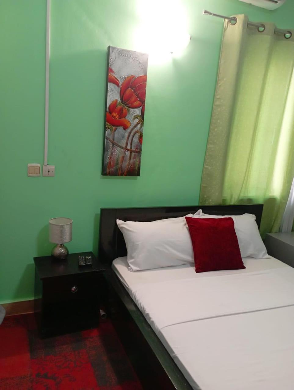 L'Address Hotel Cotonou Exterior photo